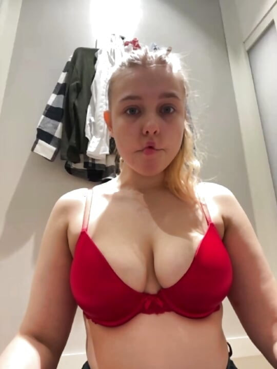 Lkar room men charam kloj ap chudaee jucielussie