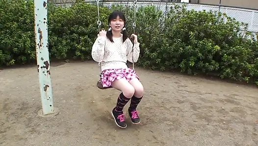 Mamiko ist eifrig darauf, diesen schwanz in ihre muschi zu bekommen