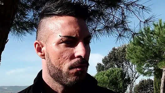 Toket besar - tante rambut pirang suka dientot habis-habisan