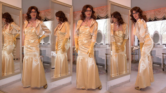 Desperate Gold Satin Lady