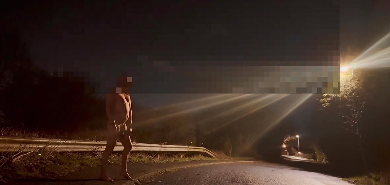 Dışarıda çıplak 2