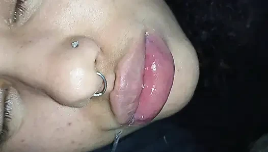 CREAMPIE IN THE MOUTH THIRSTY FOR CUM, SPURTING MILK FOR A BITCH