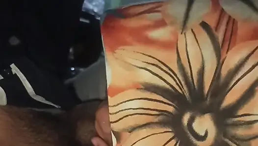 Terlalu sange di bengkel pun jadi