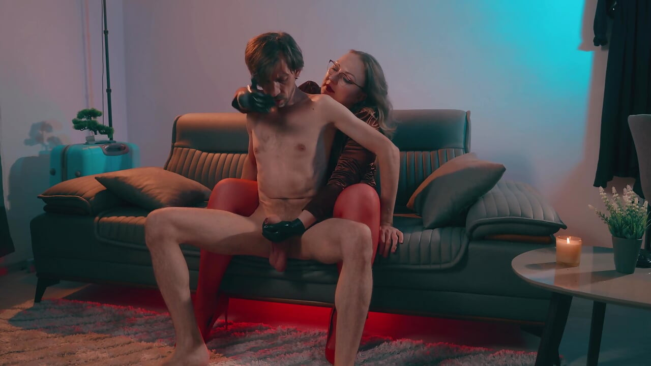 Best Femdom Handjob Ever