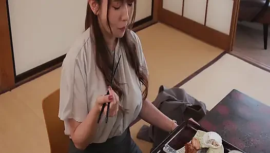 A110G03 A Beautiful Mature Woman's Real Estate Sales Lady Is Addicted To Abnormal SEX With A Masochistic Propensity Blossoming!
