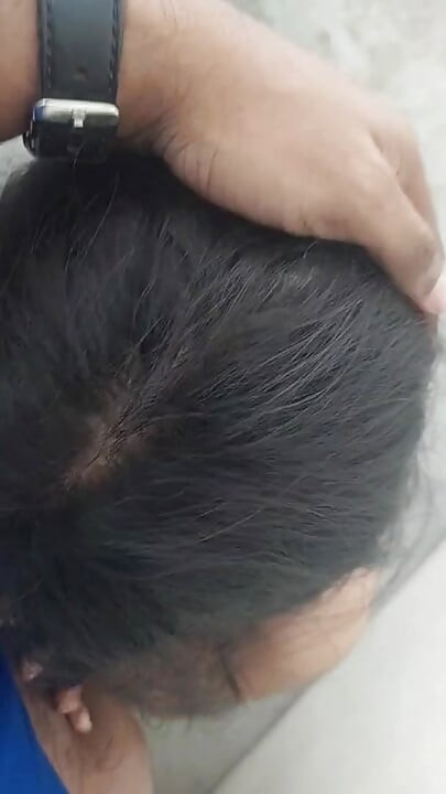 مص الزب في المراحيض العامة زوجتي المثيرة