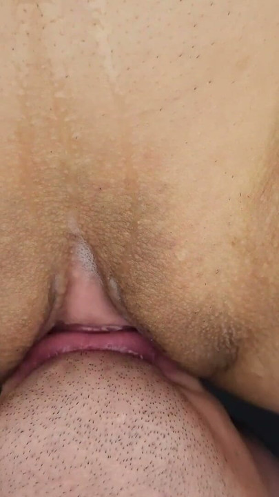 Con trai liếm rất ướt âm đạo cho đến khi cực khoái | Đoạn video ngắn 2