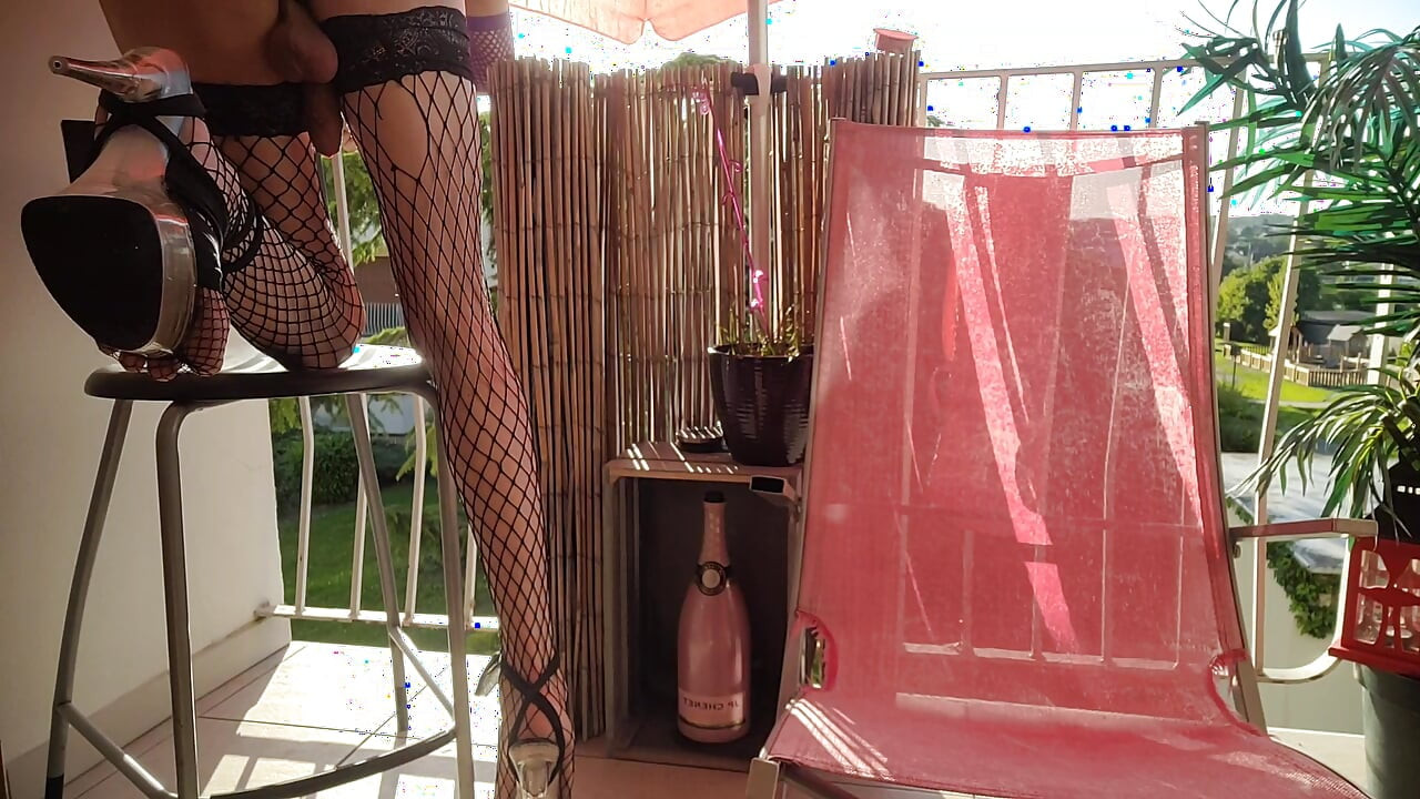 射精💦47：30 Robeviolette Au_Balcon CAM [21May26]20H vaneSsaBiTCHx pariSchienneTrvprod⁹1