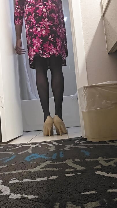 Topuklu ayakkabılarla musluk dansı