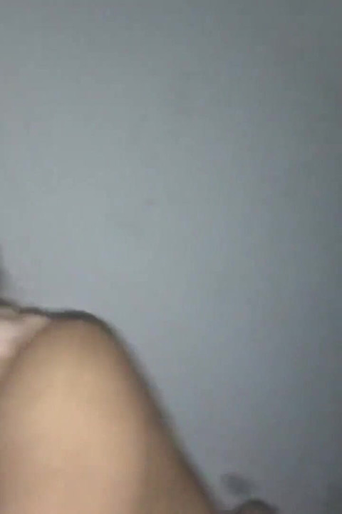 18 year old brunette big saggy tits from New York United States fucking her stepbrother's big dick laboratory