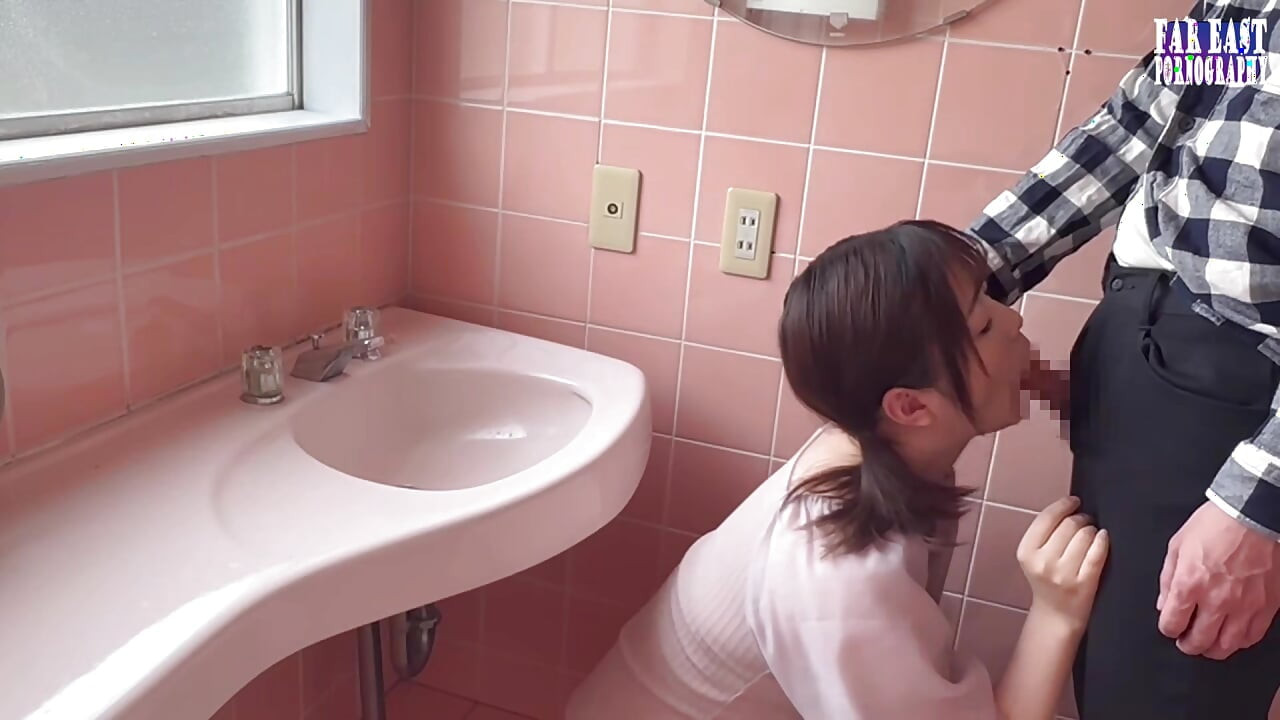 Condom-gulp Wander as a Daring Young Beauty Drains Every Warm Drop Outdoors Ep-1
