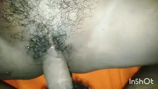 My girlfriend called me again today to fuck. My girlfriend is always crazy about fucking, hottv403