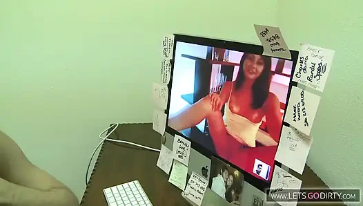 Просто трахни меня как шлюху