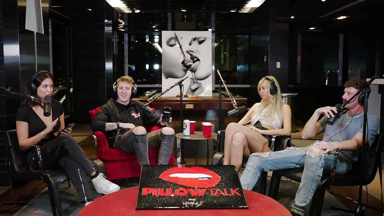 Double Date with Carly Lawrence and Joey Joy pillow Talk