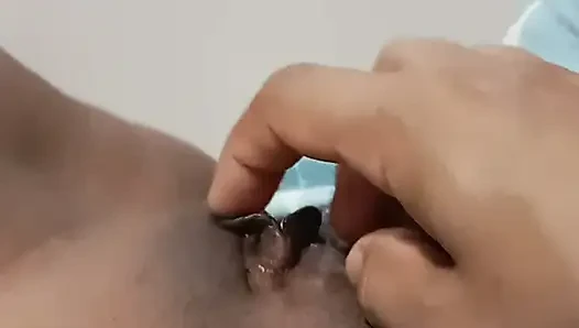 desi girl first time showing her tight pussy
