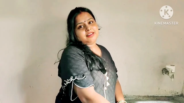 Indian Bhabhi Ki Majhedar Chudai In Hindi Audio Keychain