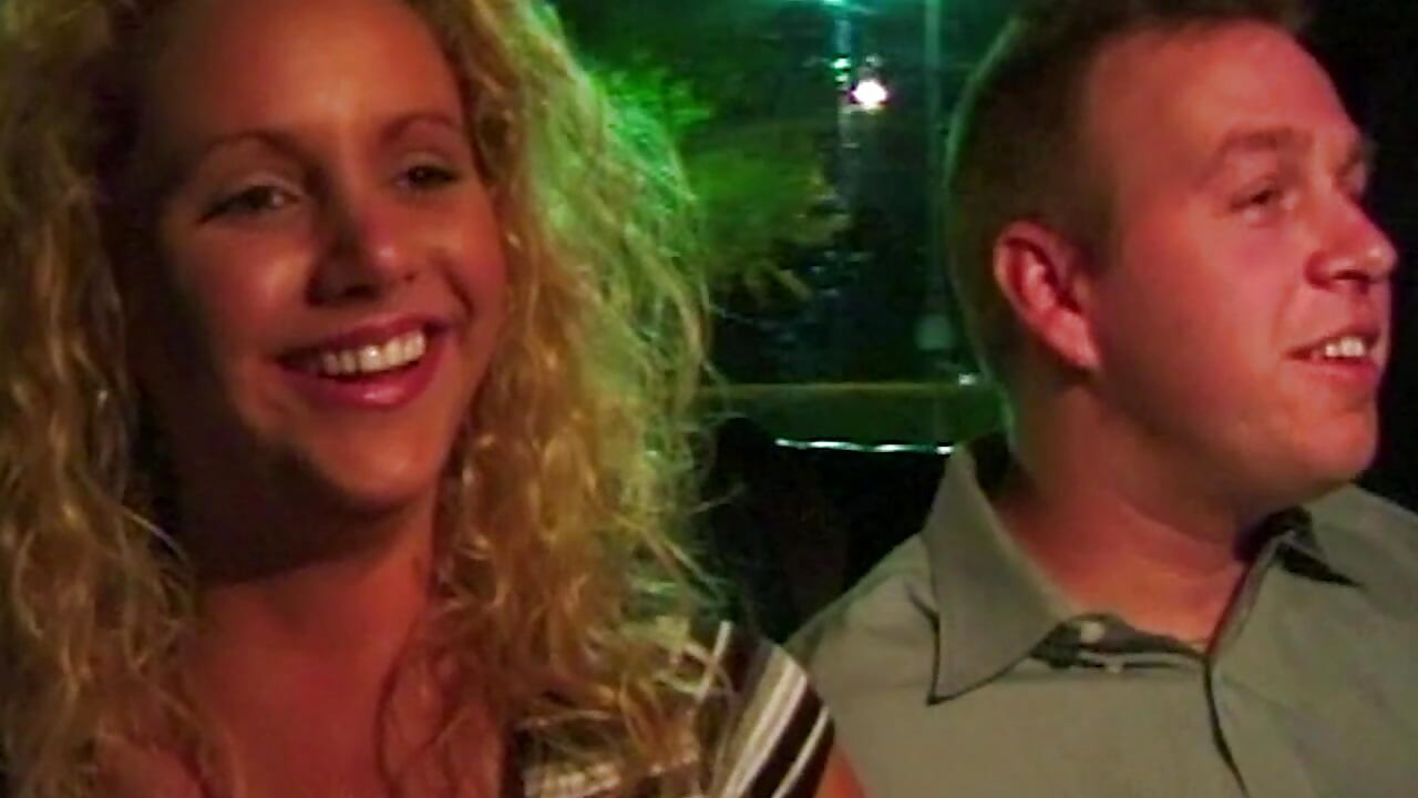 Wilde Taxifahrt: Heiße Abenteuer bei Nacht