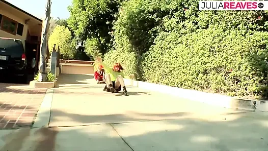 In der teuren villa kann sie anal und fotze gleichzeitig gefickt werden