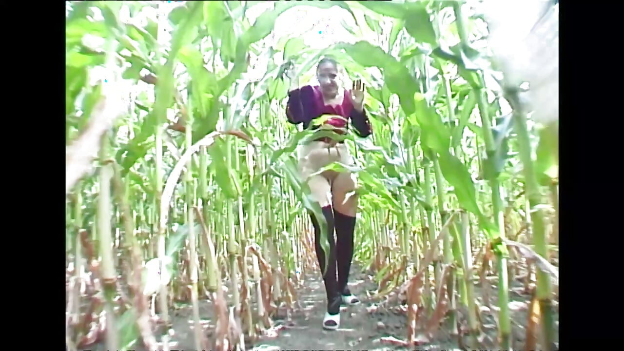 Cornfield Fuck with the Masked Stranger