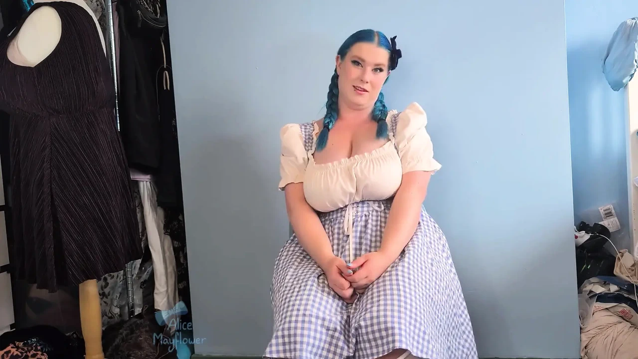 Horny Girl Wants Anal – Solo Girl