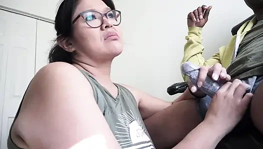 Klebrige pasten-handjob