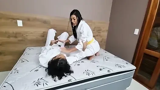 Lawan judoka - izabella paes dan nataly