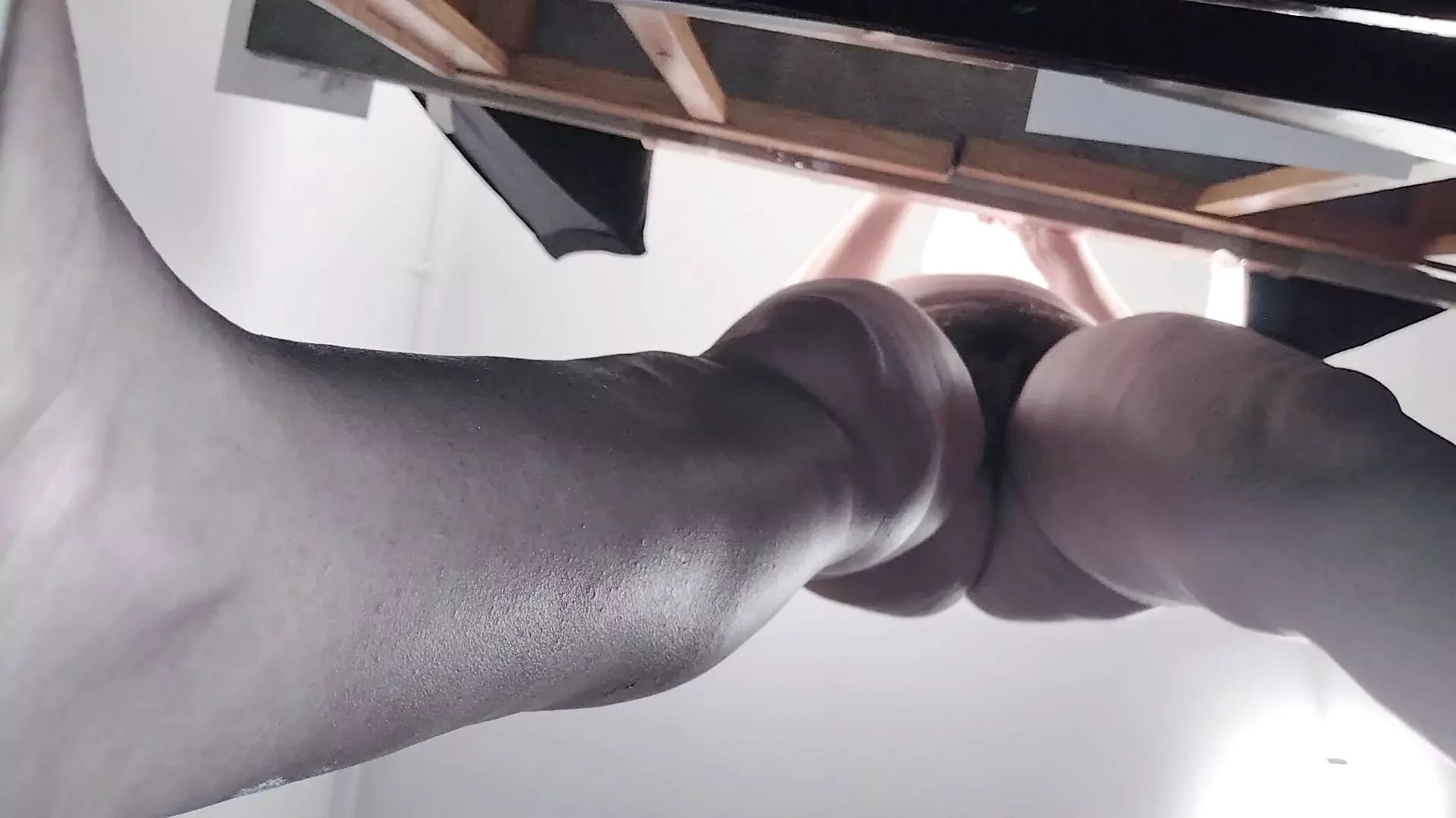 Sexy woman does naked cleaning. Hairy and sexy Latina, big, big ass. Sexy woman massages her hairy.