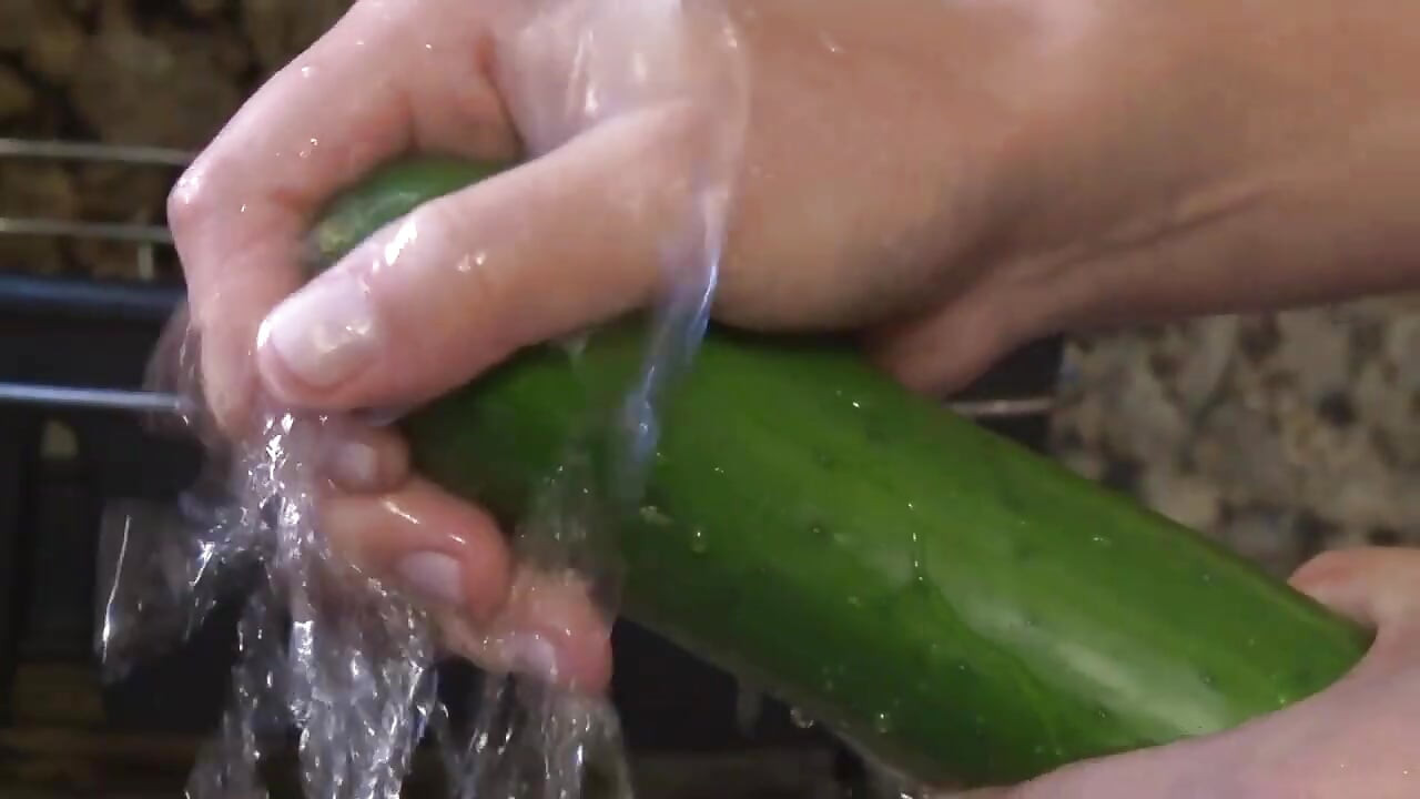 Particular penetration games