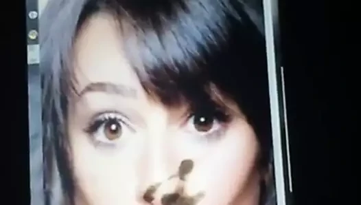 Cum üzerinde lea michele