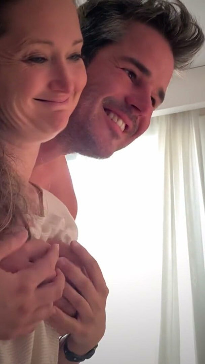 vlog.1.2 - ..the day continues with new kitchen make out | Clip 1