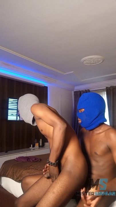 İkinci sınıf öğrencisini ders kitabımı yanlış basitleştirmenin cezası olarak sikiyorum