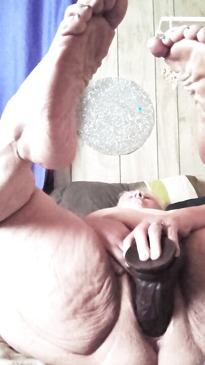 Sloppy Wet Pussy Fucking BBC and Gushes