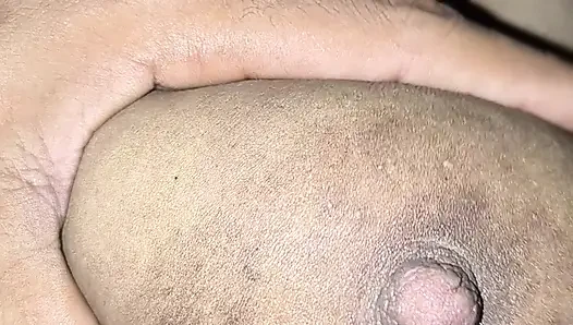 Chubby big milky boobs Bhabhi enjoying with boyfriend in bedroom at night.