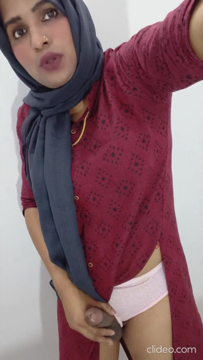 HANDJOB PANAS WARIA SEKSI