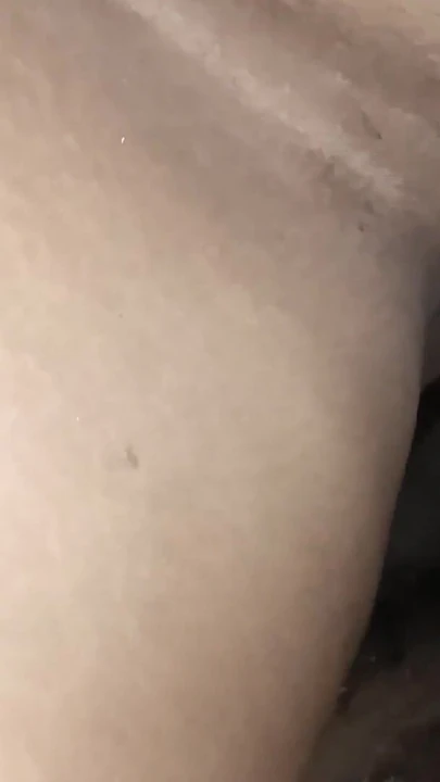 Khoảnh khắc mạnh mẽ từ "video sex bhabhi của người Ấn với hàng xóm của anh ấy"