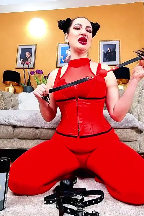 Strapon Worship Femdom POV