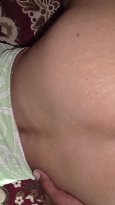 Desi girl friend gar bula kar pela. | Clip 1