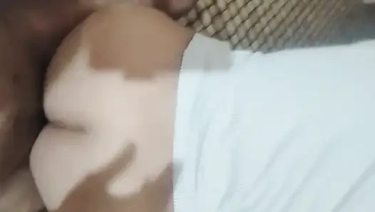 Apni sali ko raat me chudai ki