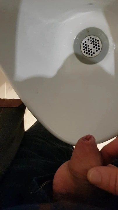 pissing