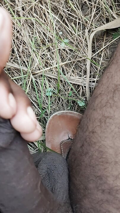 Indian boy masturbate outdoor