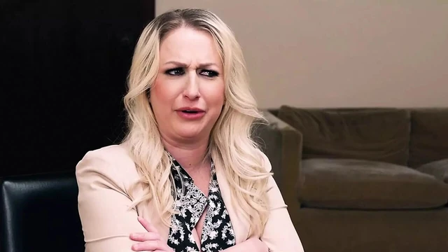 Overprotective Busty Step Mother Makes A Dirty Deal With A Corrupt Principal - MYLF