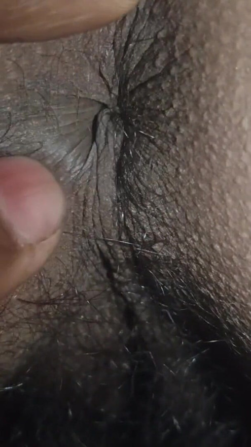 Desi Rangili Bhabhi Aai | Clip 1