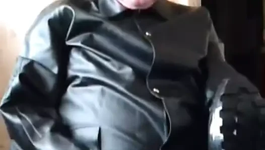 pis kokulu masturbasyon