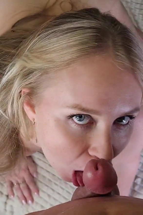 Fucked in the Pussy and Cum in the Navel