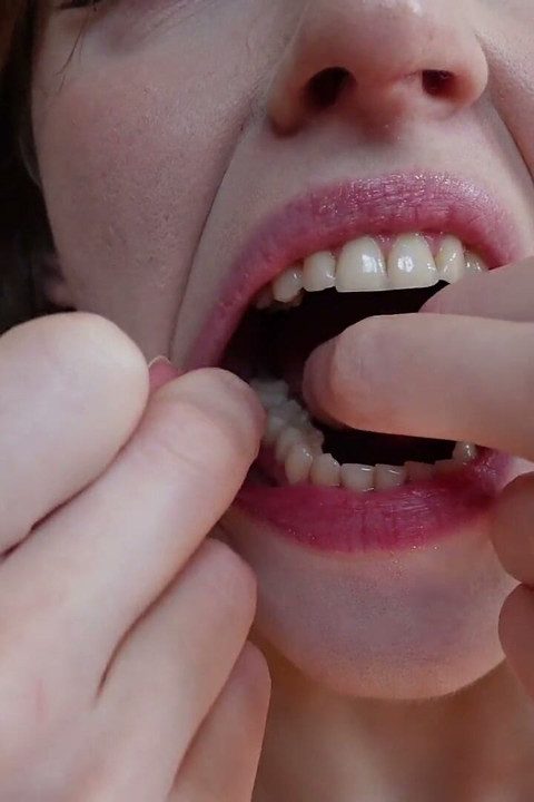 I Clean My Teeth with Dental Floss
