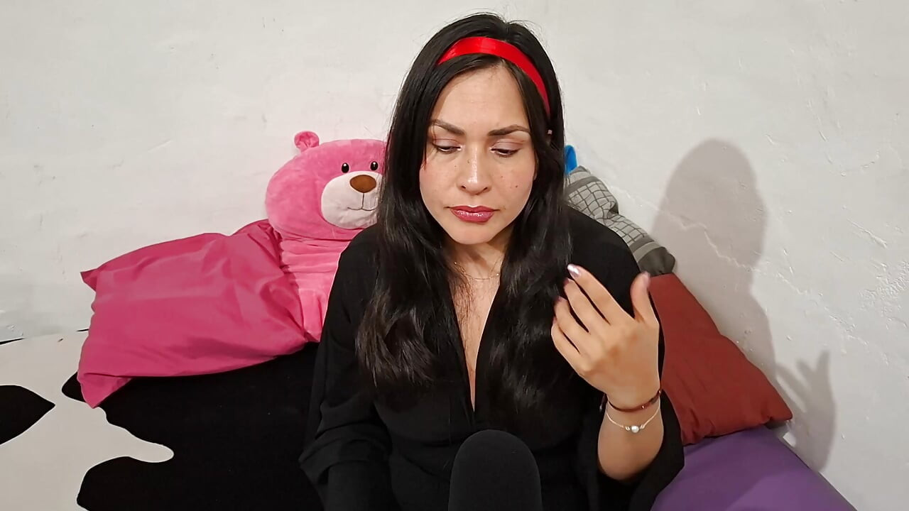 ASMR I ask you questions (A LOT) to rest