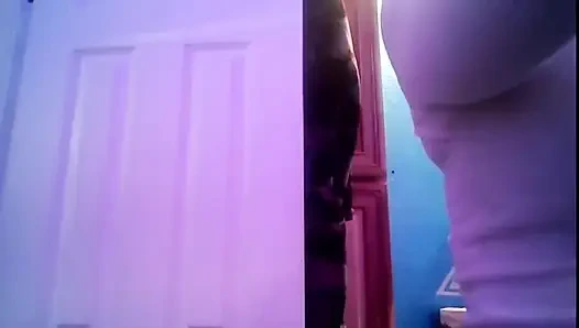 Azgın kız mans değilken amını ovuyor