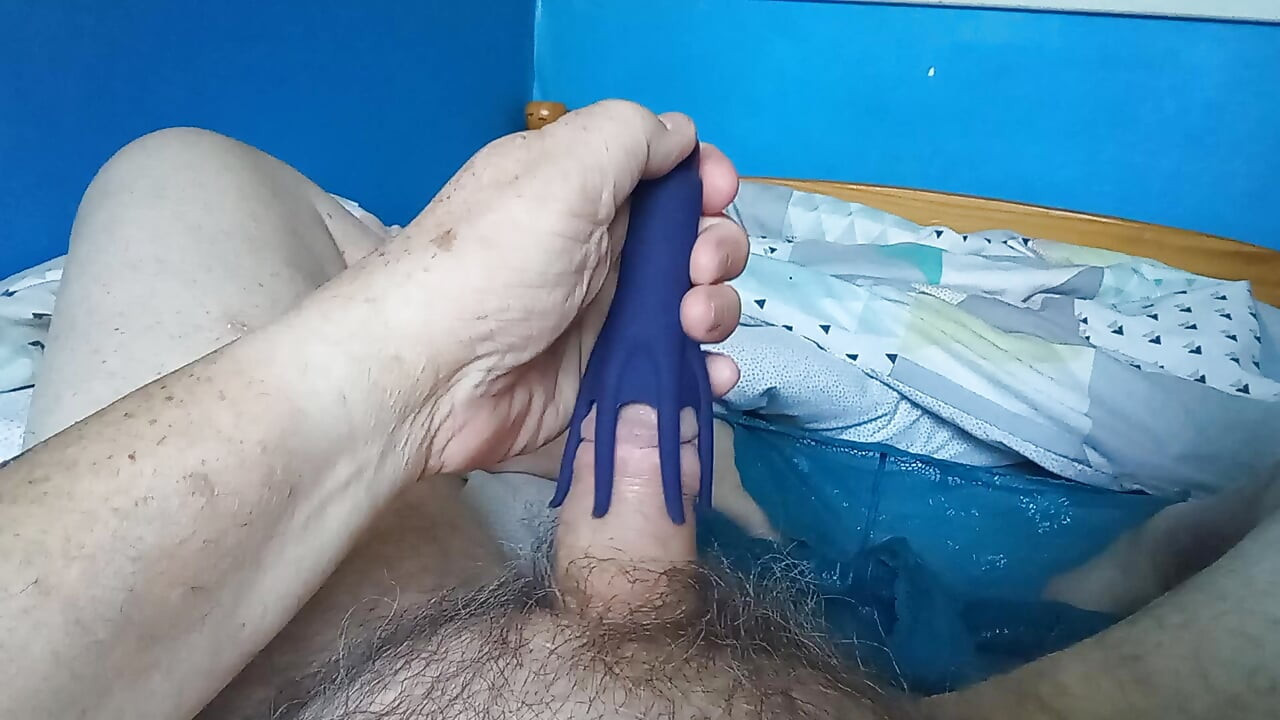 New sensation vibrator