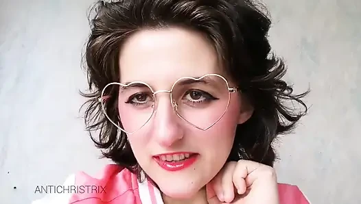 Gemeine stiefschwester isst dich povo