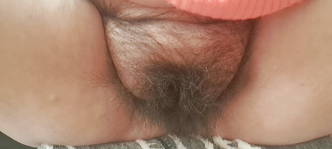 discreetly waiting for the gynecologist without panties, very wet for him to open up